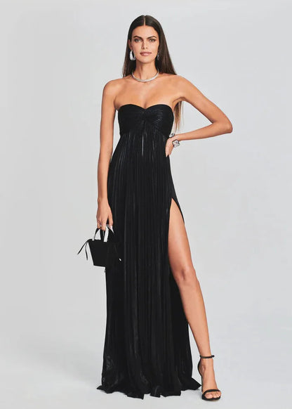 Schickes silbernes trägerloses Kleid für Hochzeit und Abendveranstaltungen