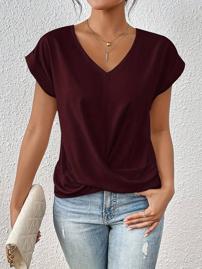 Clara Lässiges T-Shirt mit Sweetheart-Ausschnitt
