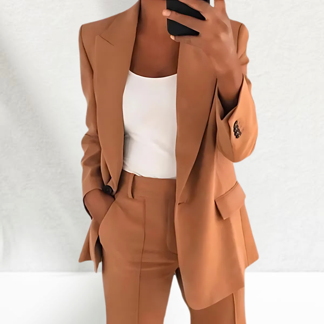 Teresa - Two-Piece Women's Suit Casual Chic
