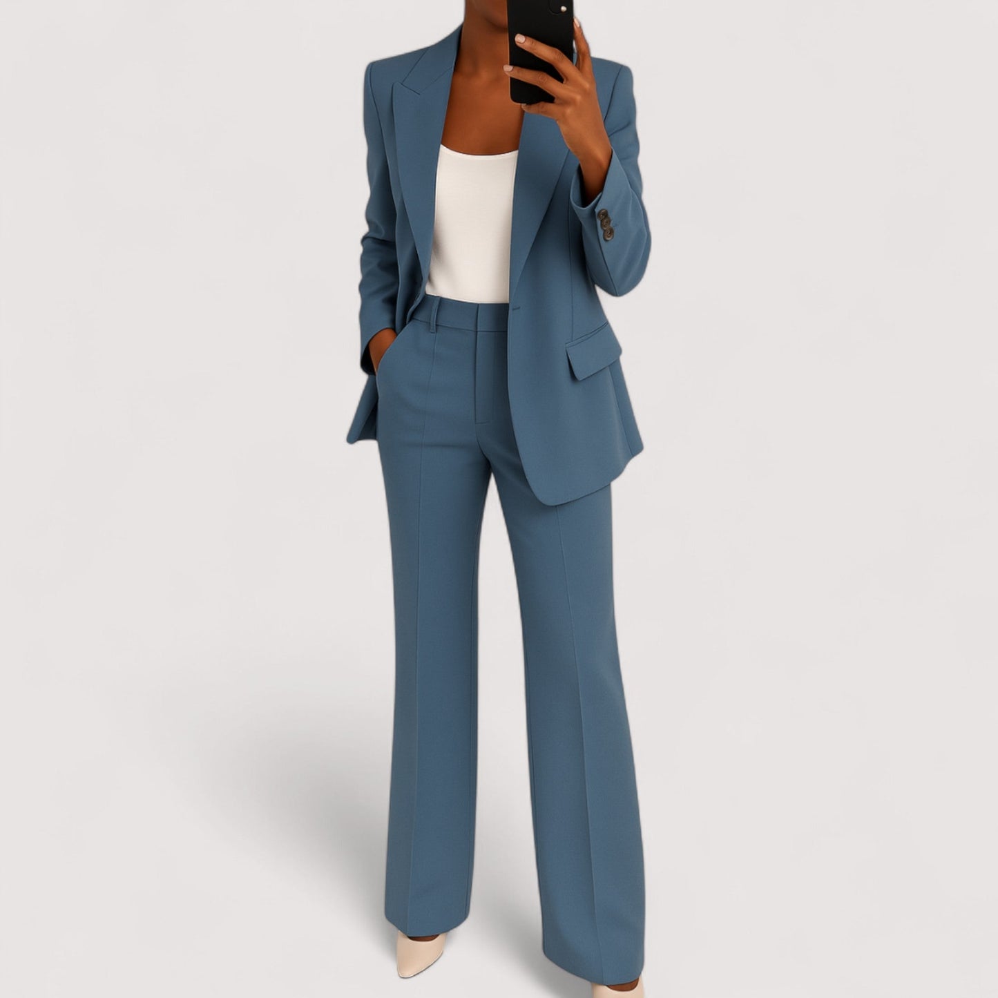 Valyra – Tailored Two-Piece Suit