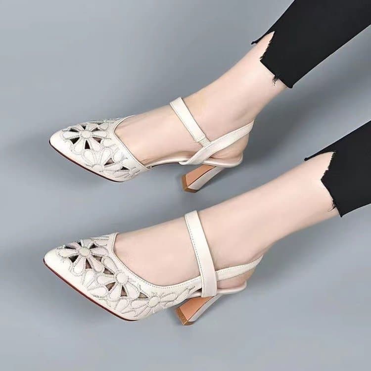 Tacones altos de piel suave