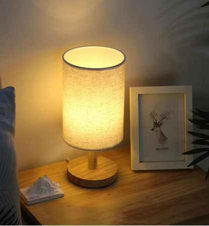 Aurora SilkGlow LED-Tischlampe – Dimmbare asiatische Nachtlampe mit Holzsockel und Stoffschirm