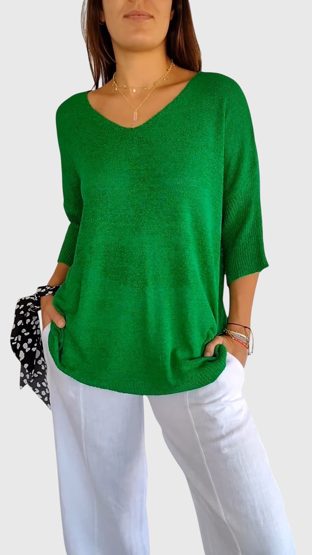 Myrial | Elegant V-Neck Top