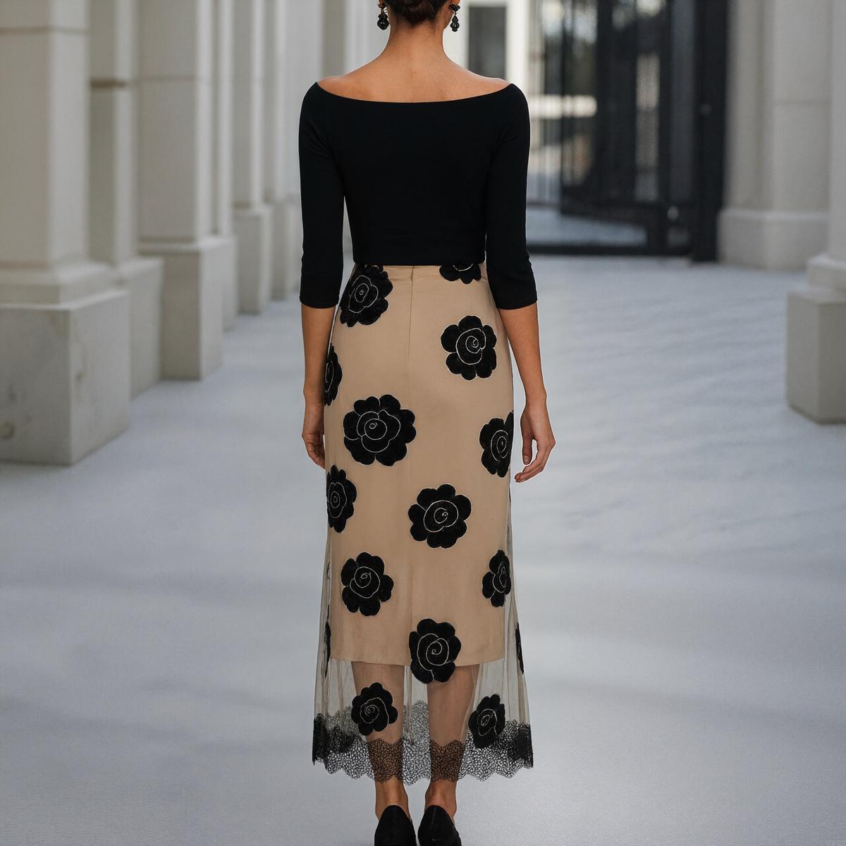 Groovy Black Boat Neck Midi Dress