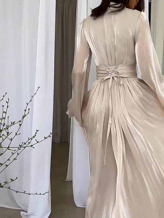 Herbstliches Fantasievolles Maxikleid mit Fließendem Schnitt – Valentina