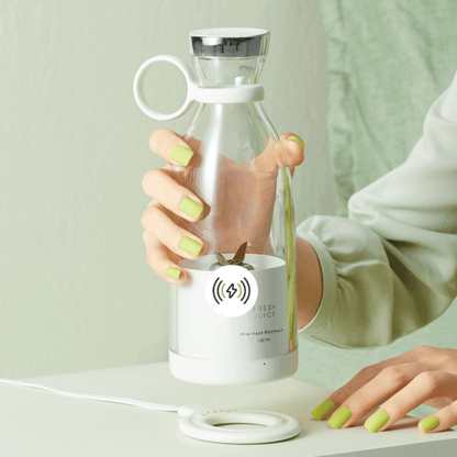 BlendGo™ Bottle | Fresh Smoothies Anywhere