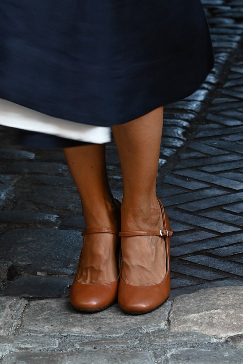 Daily Sandals with Low Heel