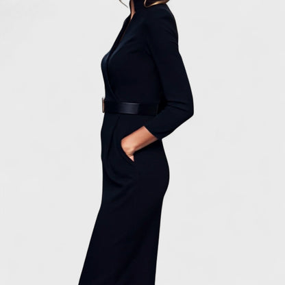 Elegant pencil dress with belt for a sophisticated style