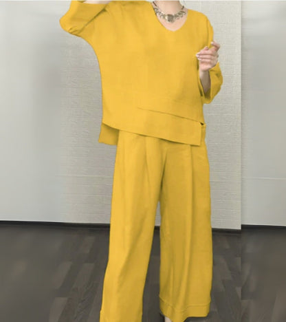 Sonja | Elegant women's outfit with asymmetric top and wide-leg trousers
