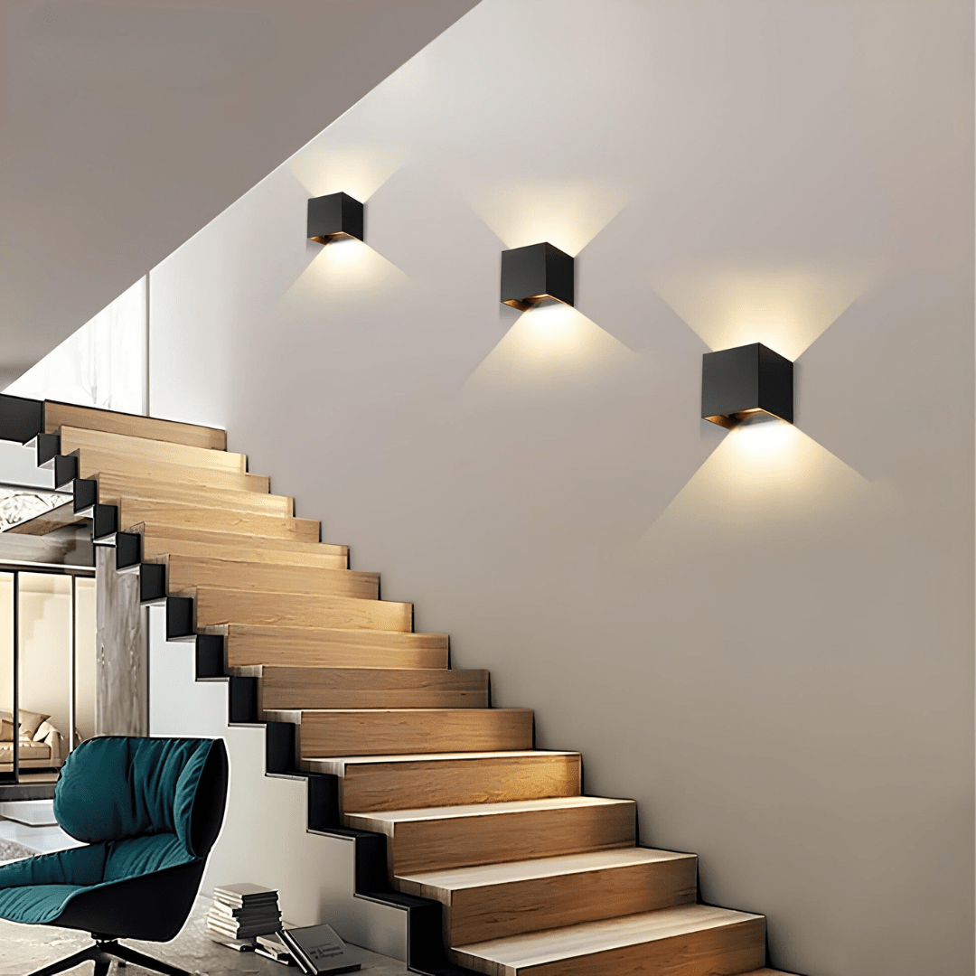 Celestis™ kabellose quadratische Wandleuchte