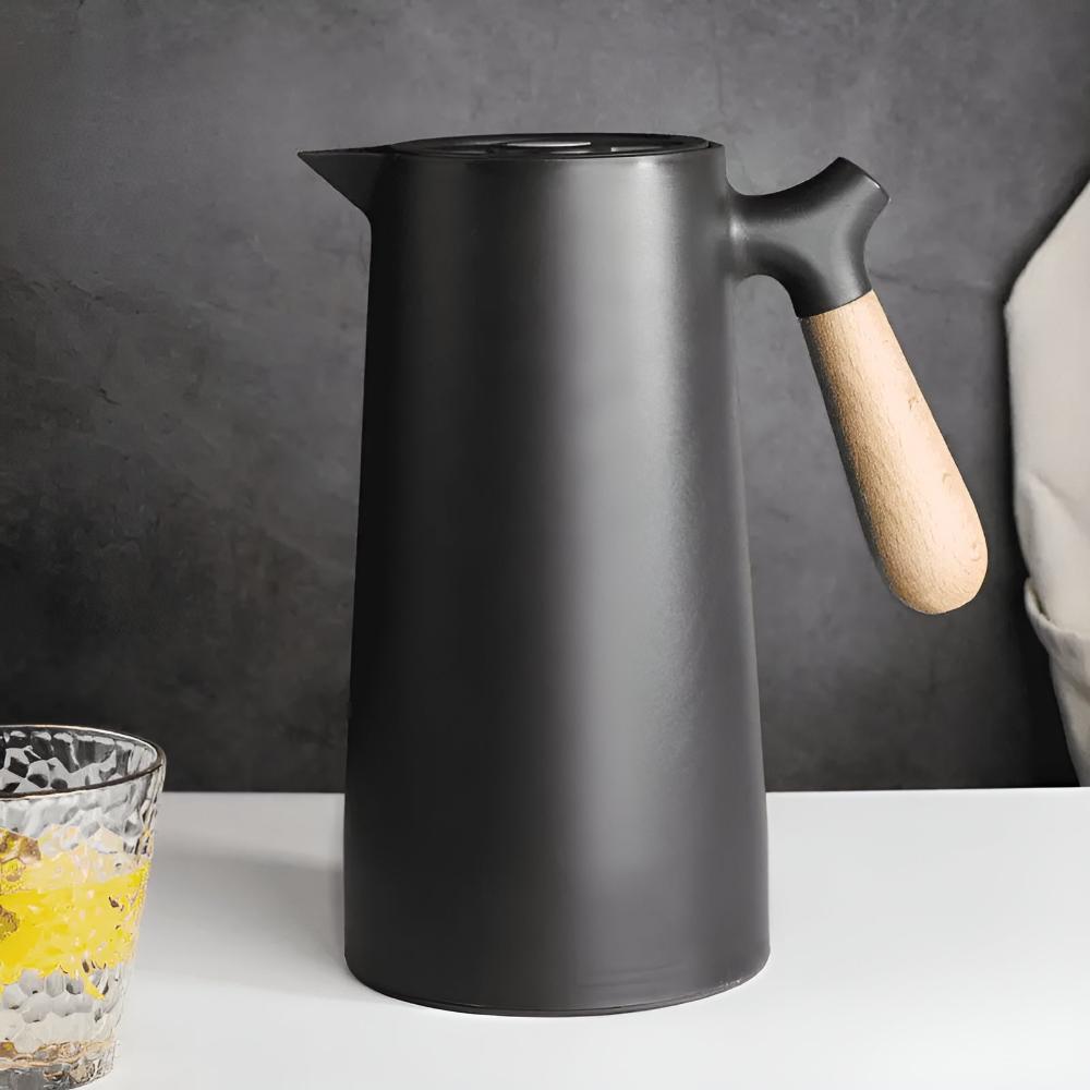 Geïsoleerde Karaf 1 Liter Houten Handvat Dubbelwandig Koffiekaraf Thermos Scandinavisch Design Groen Wit Zwart Rood Bruin | Restfield