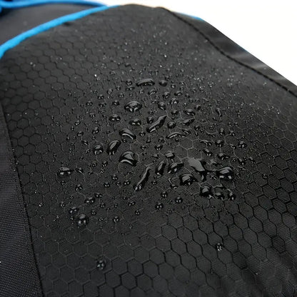 Ultraleichter Fahrradrucksack mit Belüftung & Helmhalterung 4L