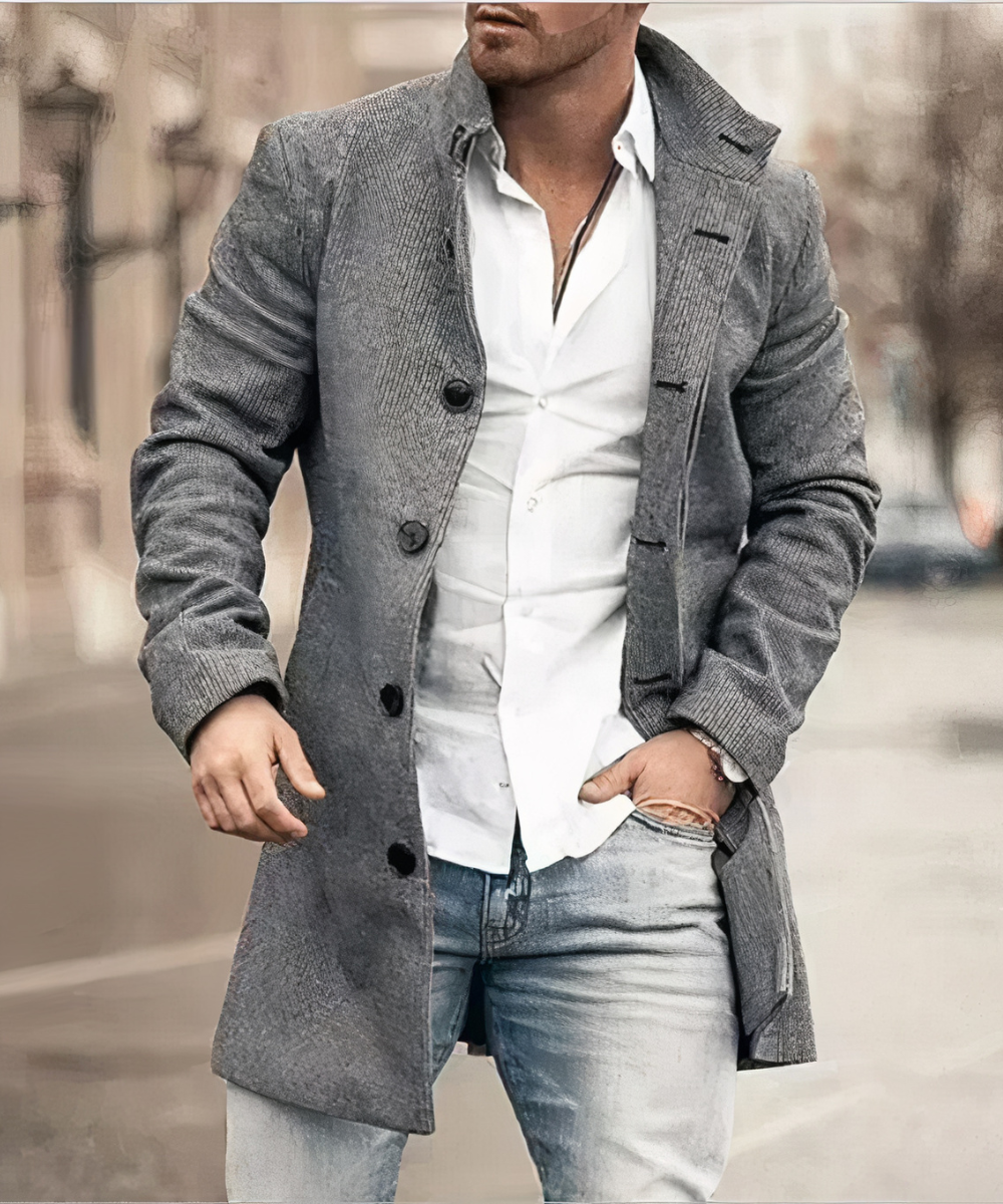 Trenchcoat für Männer in langer, eleganter Ausführung für Alltag und Büro