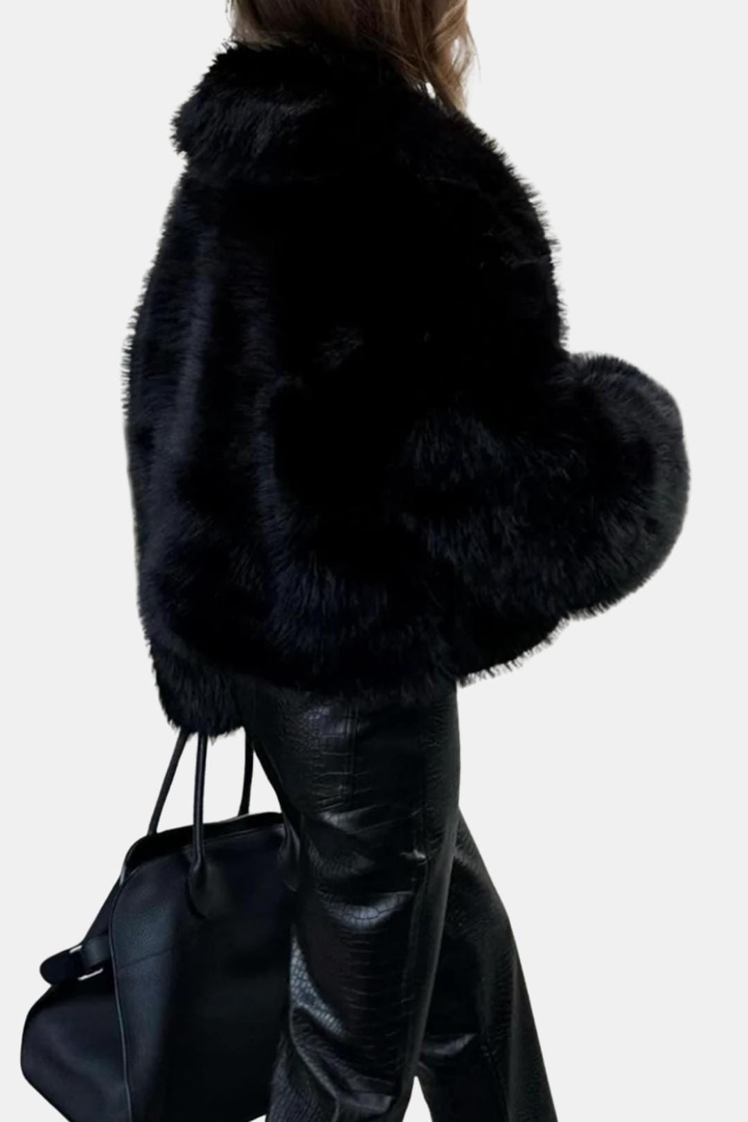 Alaya – Luxe Faux Fur Statement Jacket