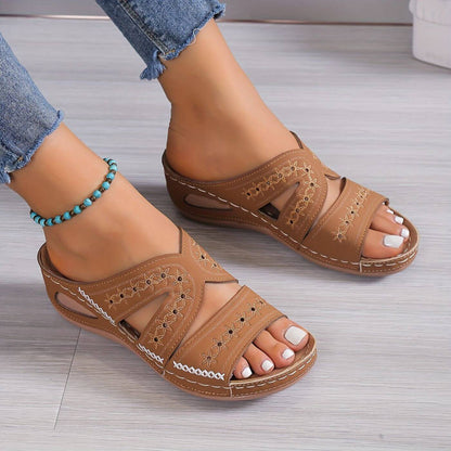 Soleva | Slip-Resistant Comfort Sandals - Image 4