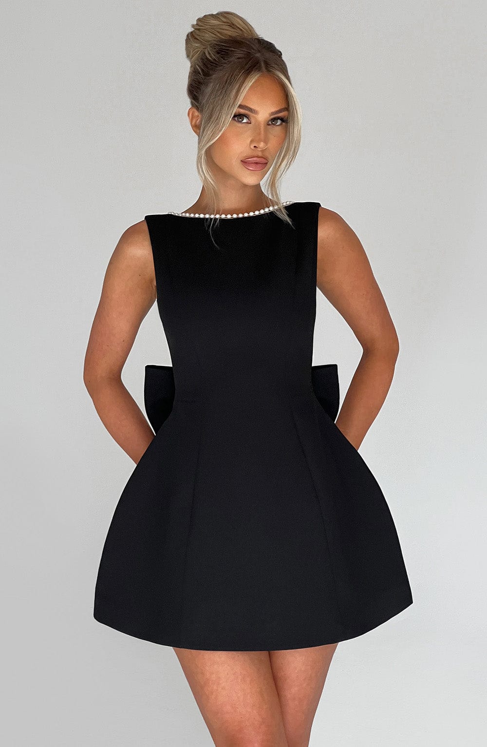 Seluna – Stilvolles Damen Minikleid