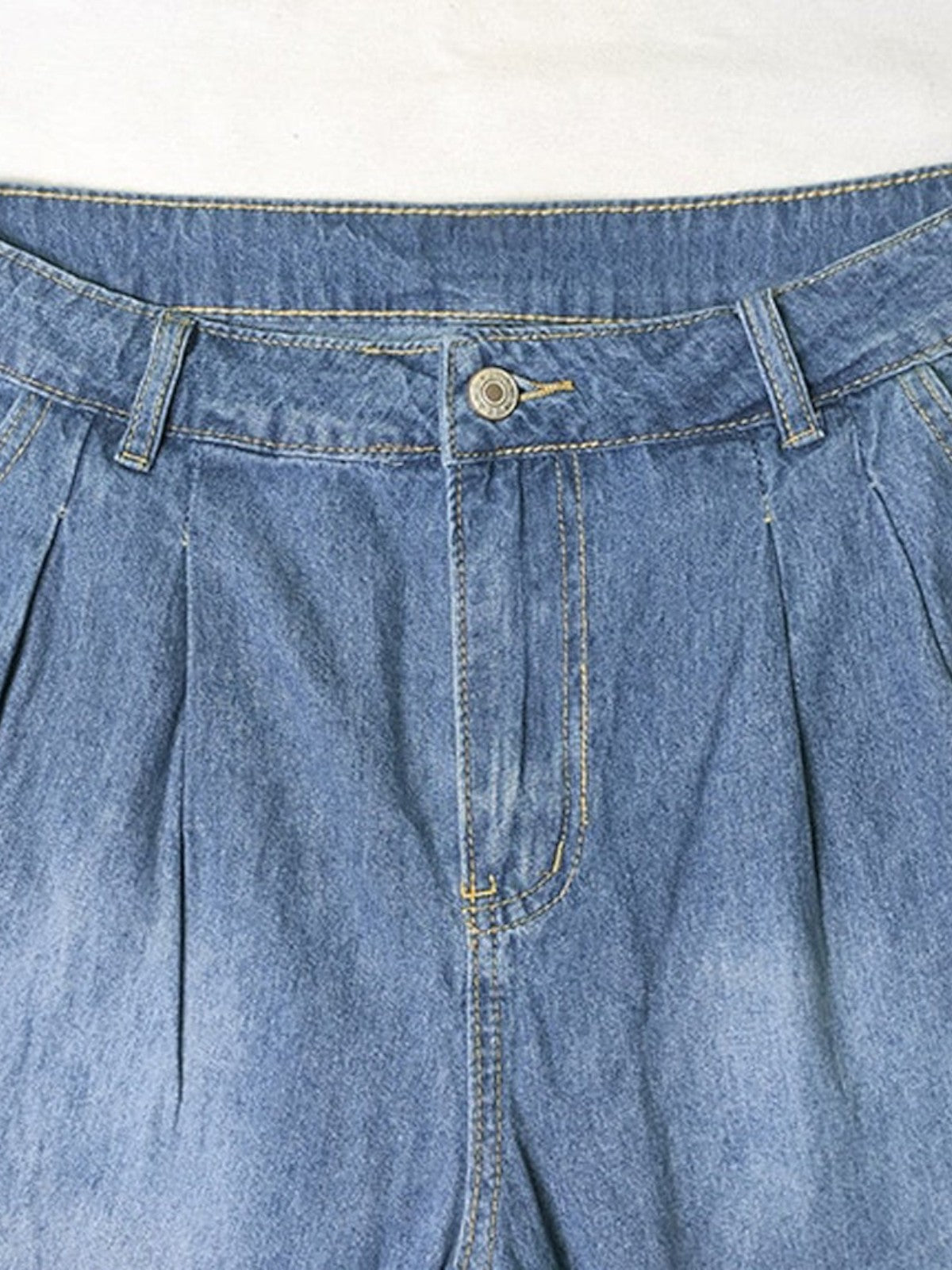 Hochbund-Jeans mit weitem Bein aus Denim