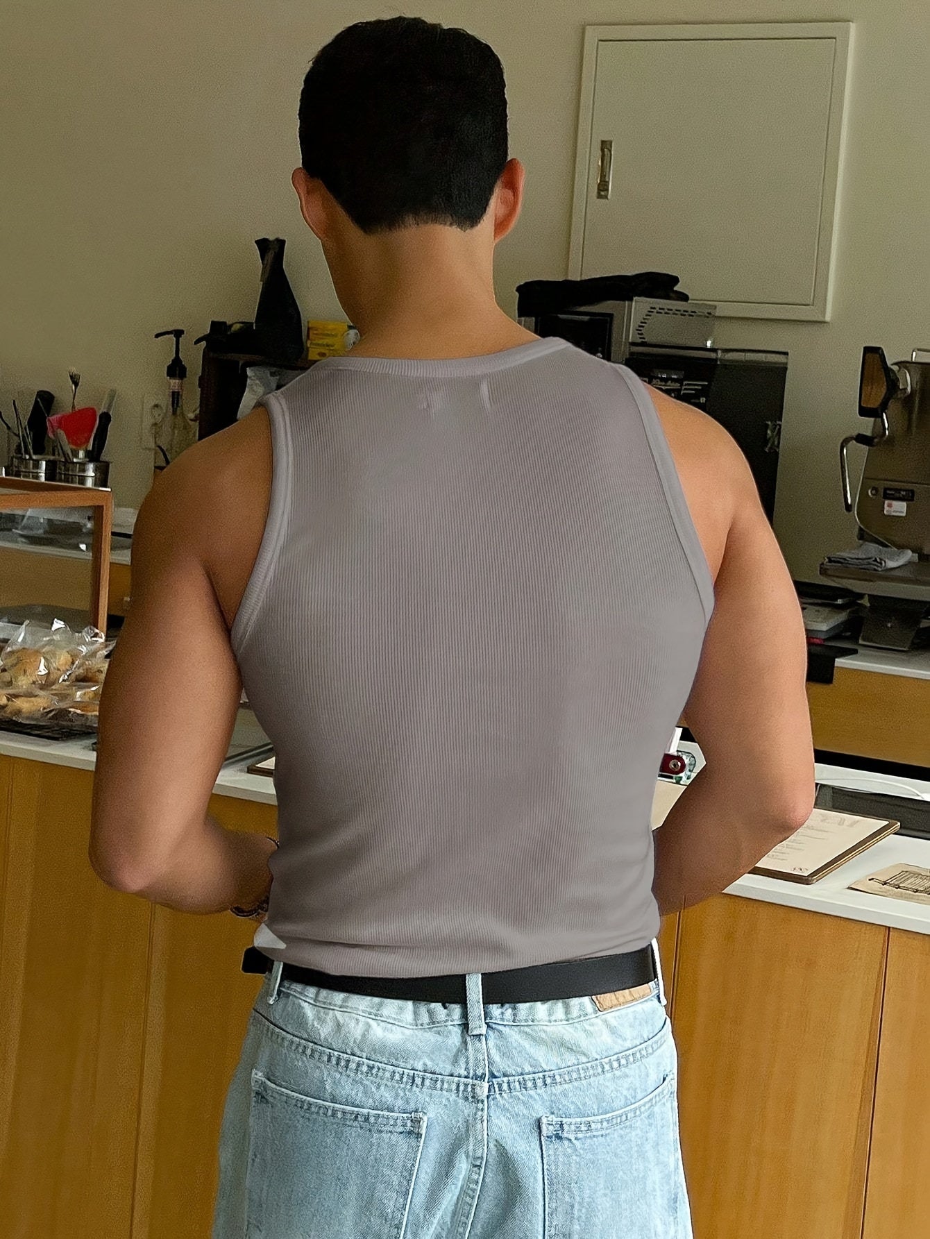 Herre tanktop i bomuldsmix med ribstruktur til sommer