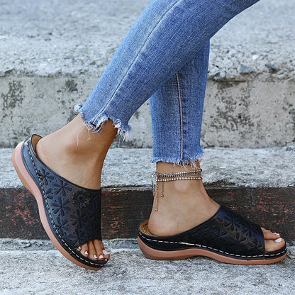 Women's Orthopedic Flat Cushioned Sandals for Walking