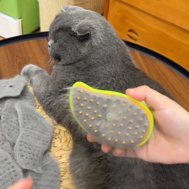 NylaTails Pet Hair Steam Brush