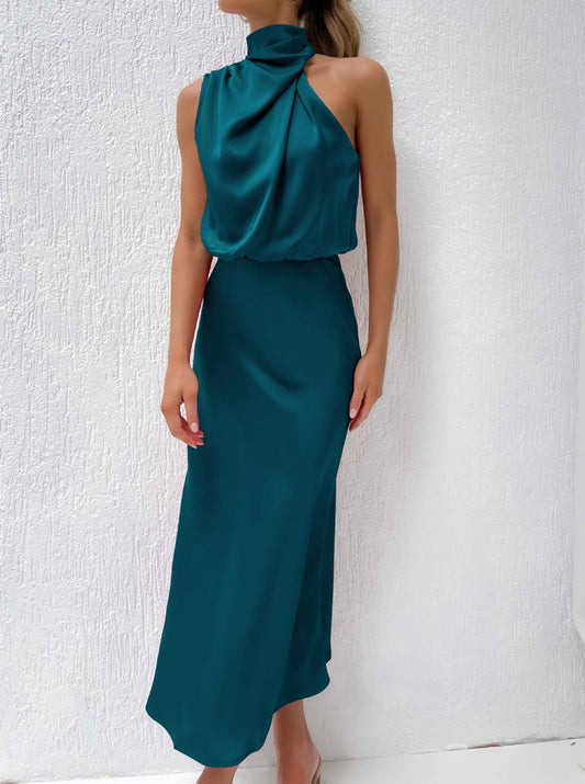 Irene | Elegante vestido de cuello halter azul