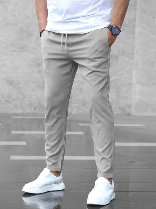 Jogging Slim Fit Premium Homme – Pantalon Décontracté Ajusté à Cordon