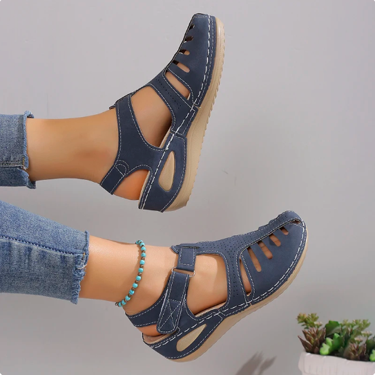 Ultra-comfortable orthopaedic sandals