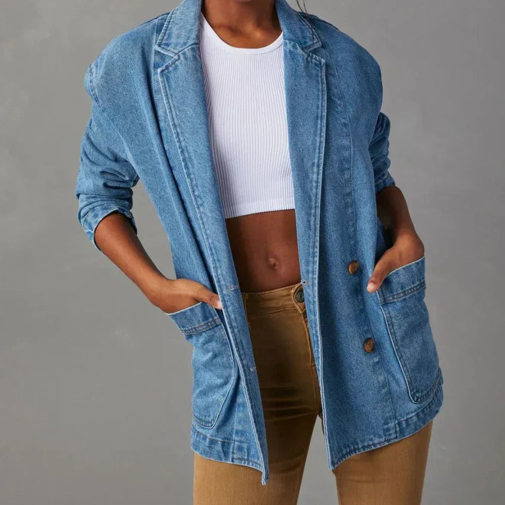 Denimjakke til Kvinder med Et Stilfuldt Twist