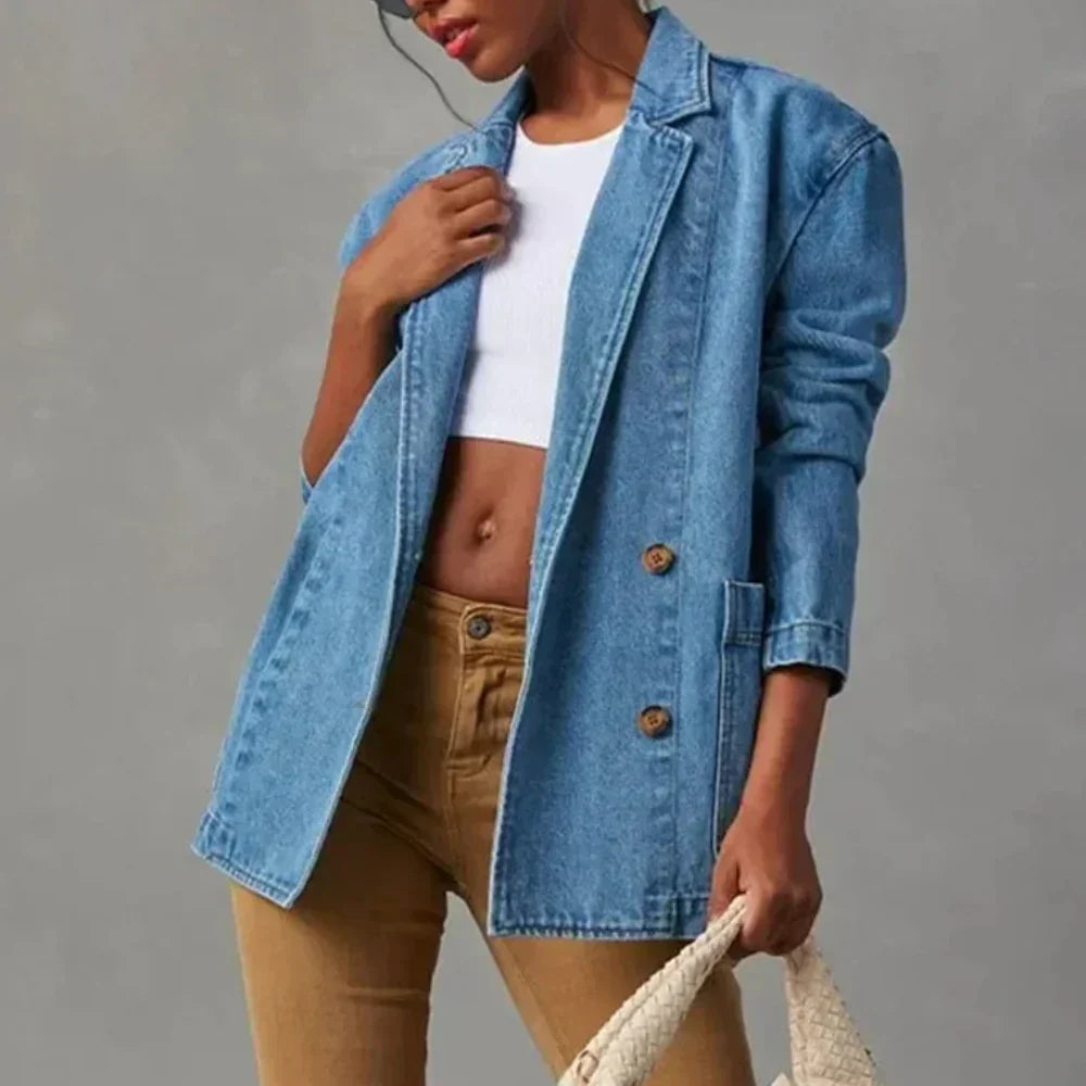Denimjakke til Kvinder med Et Stilfuldt Twist