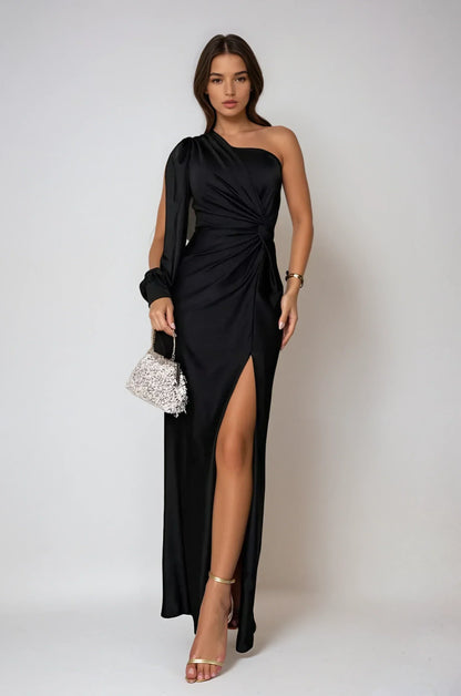 Robe Maxi One-Shoulder – Élégance Sculpturale