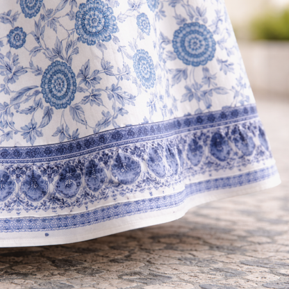 Elly | Rochie Florală Elegantă cu o Ambianță Ușoară