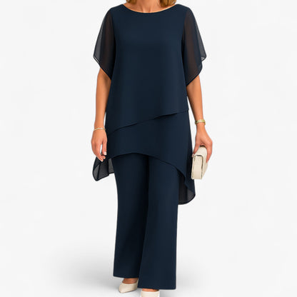 Chiffon-Top und lockere Hose