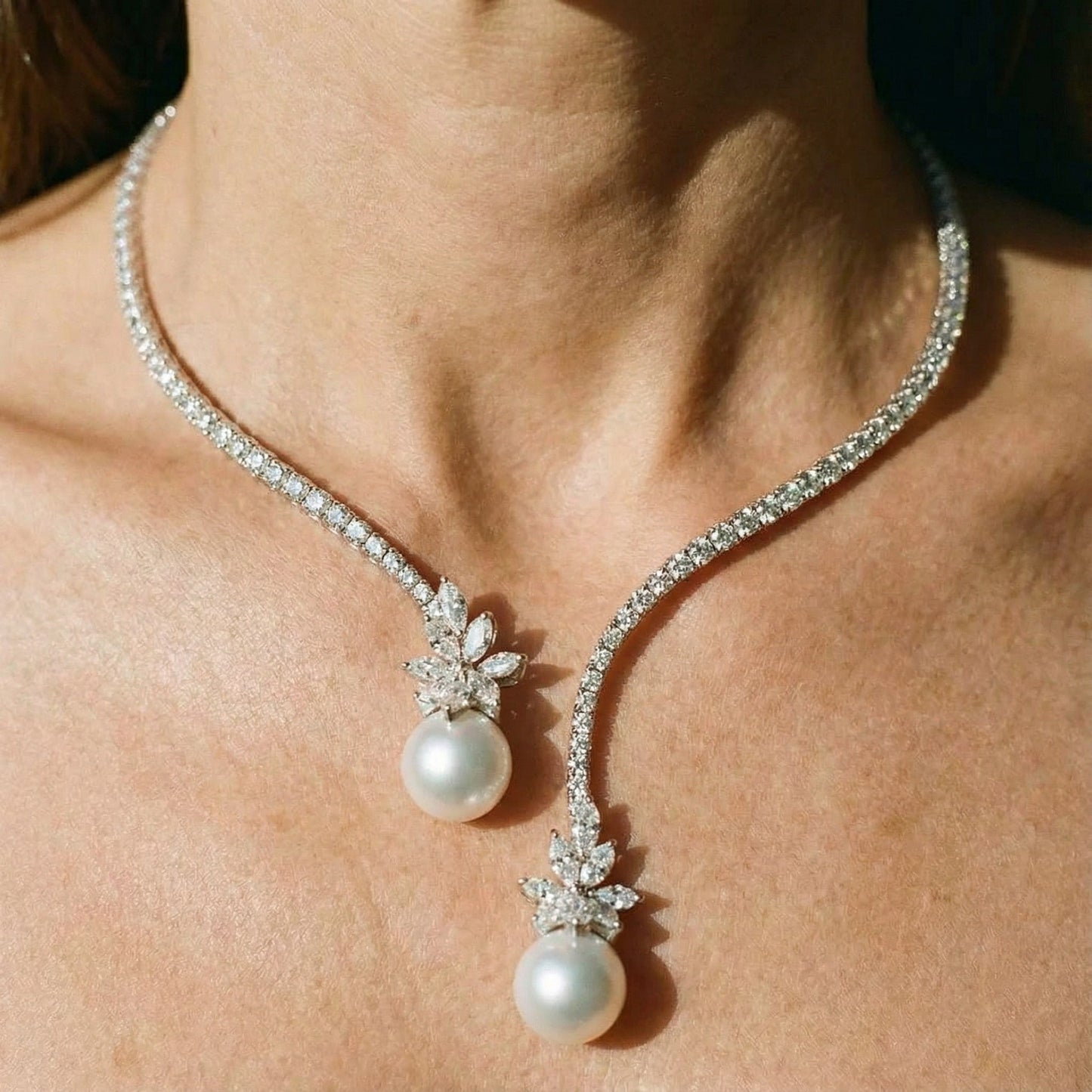 Collar Elegante y Brillante de Perlas en Plata Esterlina