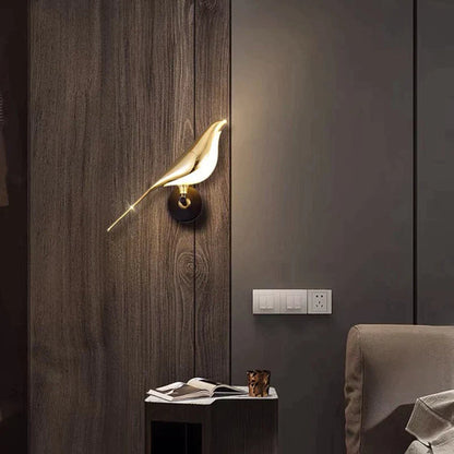 Malo | Moderne Vogel Wandlamp – Luxe Goudkleurig Design met Energiezuinige LED