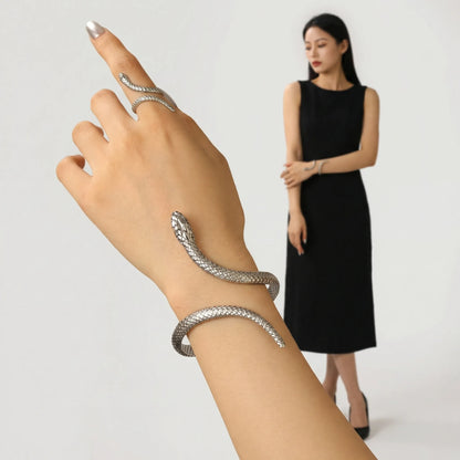 Dame smykkesæt | Halskæde og armbånd med elegant design