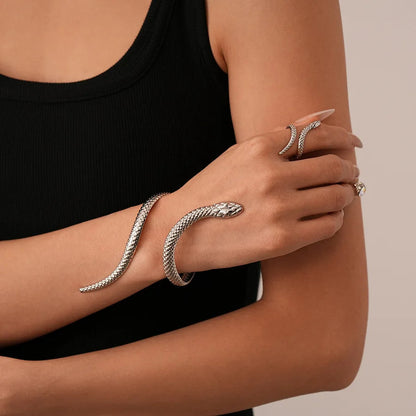 Dame smykkesæt | Halskæde og armbånd med elegant design