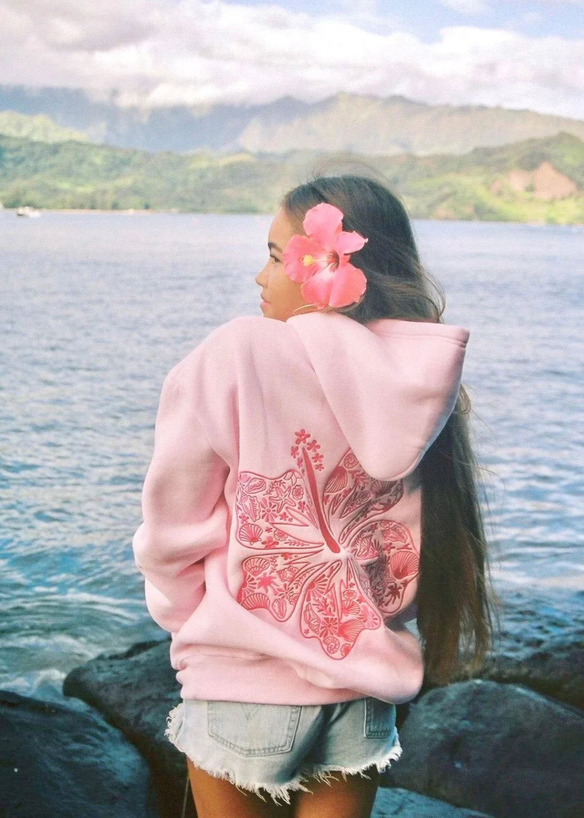 SUENTA Damen-Hoodie Bequeme Passform Weiche Baumwollmischung Rückendruck mit Blumenmotiv Hellrosa