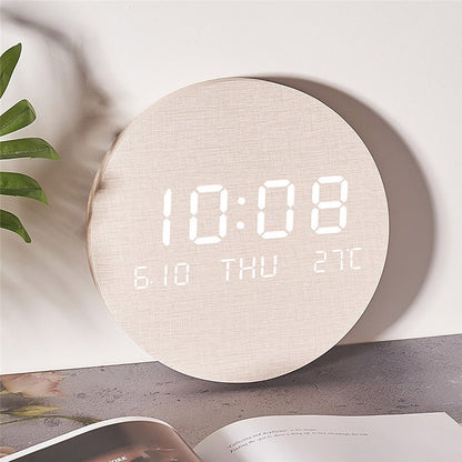 Sleek Scandinavian Rechargeable Wall Clock – 7.68 Inch Design