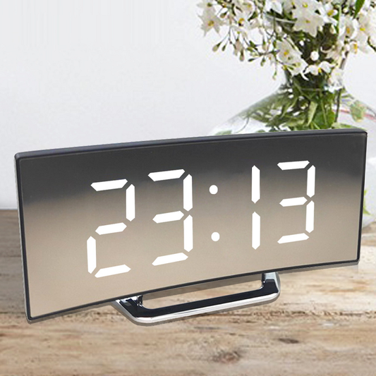 Elegante LED-Wecker mit Spiegeloberfläche und automatischer Helligkeitsanpassung