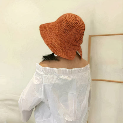 Olivia – Moderne foldbar hat med sløjfedetaljer