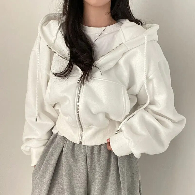Moderne cropped hoodie med lynlås og stilfuld pasform
