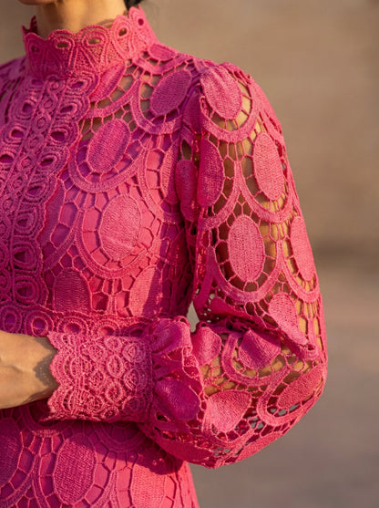 Velmora™ – Lace Elegance Dress