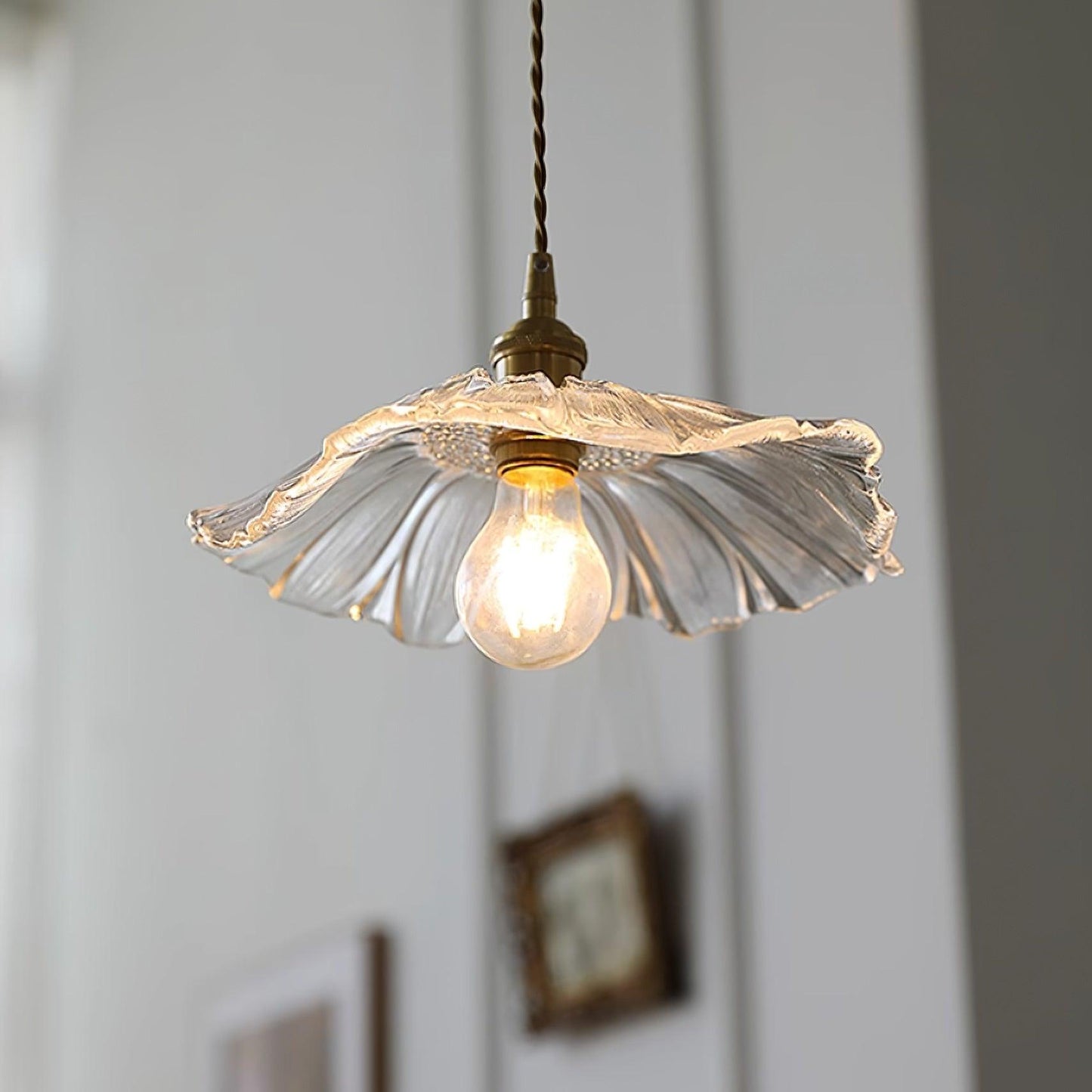 Flower Glass Pendant Lamp Retro Transparent Ceiling Light | Glass & Copper | E26 E27 LED Compatible | Warm Ambient Indoor Lighting