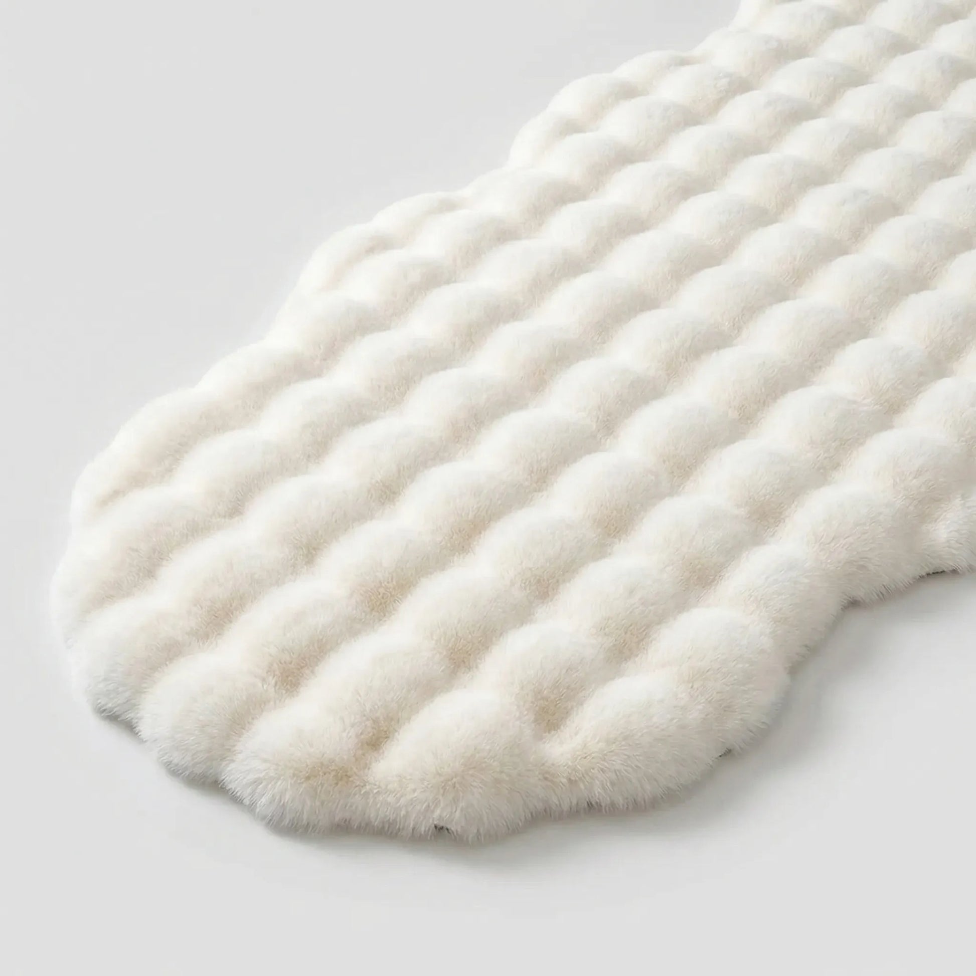 Fluffara - Plush Faux Fur Runner Rug