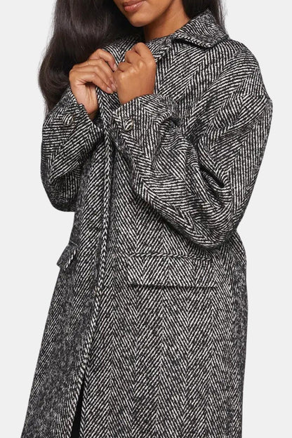 Francine – Herringbone Wool-Blend Coat in Grey