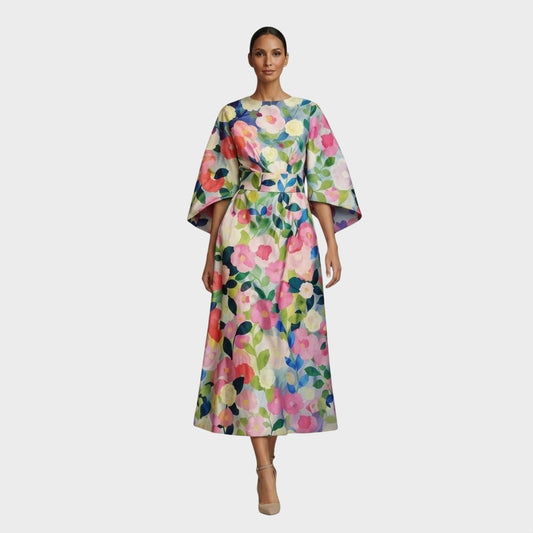 Íris - Květinové Midi s Tvarovaným Pasem a Vzdušnou Elegancí