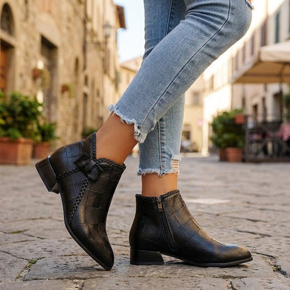 Lorelev | Botki damskie na obcasie – Eleganckie botki vintage w czerni i beżu