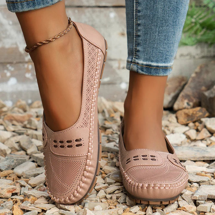 Flat Orthopaedic Shoes