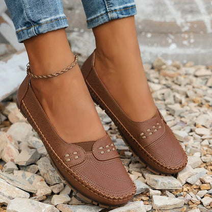Flat Orthopaedic Shoes