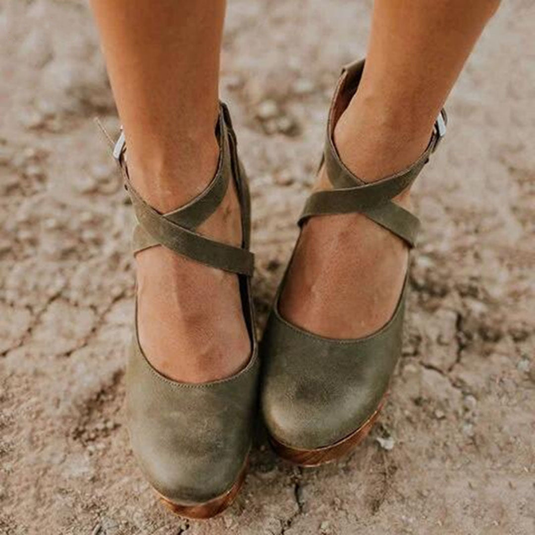 Elegant Wedge Heels with Closed Toe & Ankle Strap
